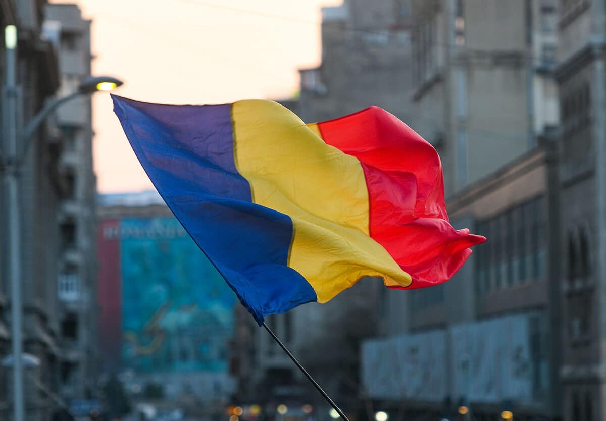 National-Flag-Day-in-Romania-1200x834